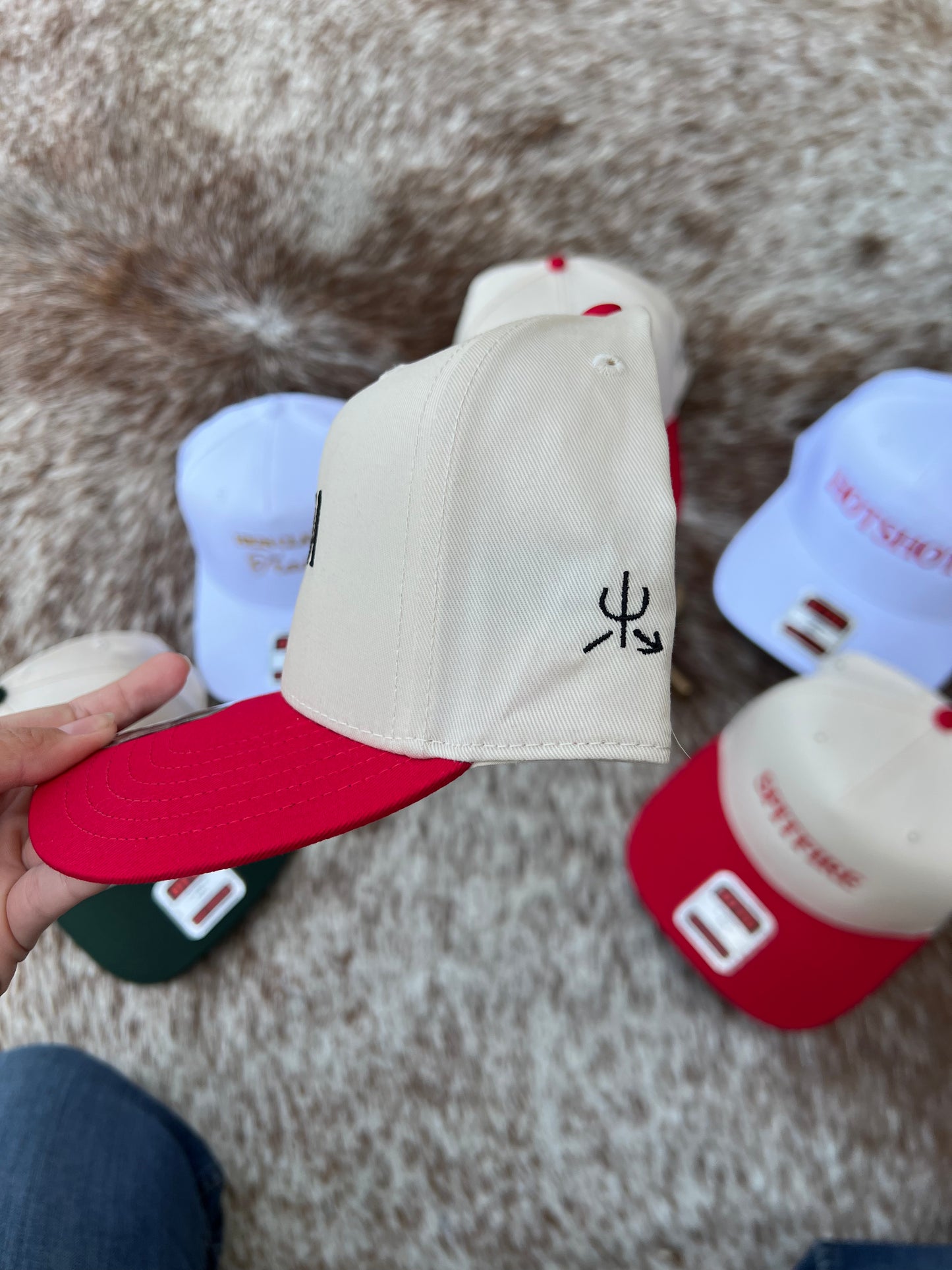The Classic Mama Hat